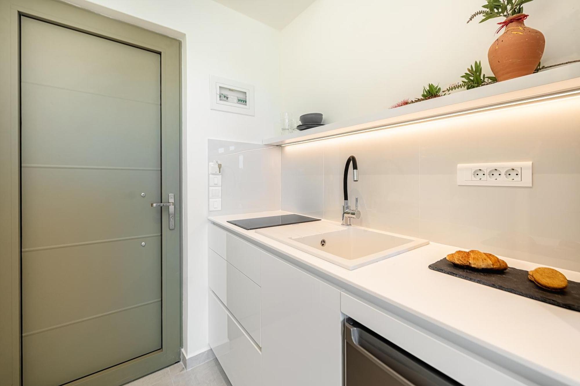 Aparthotel Little Corfu Dassia  Exterior foto